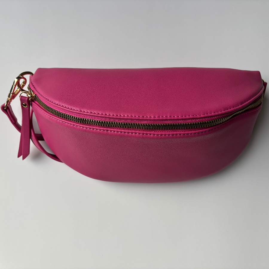 Crossbody vegan purse in pink with gold zipper – Curlora bold bag